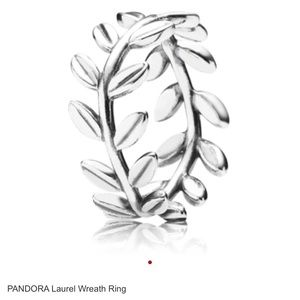 Pandora Lauren Wreath Ring